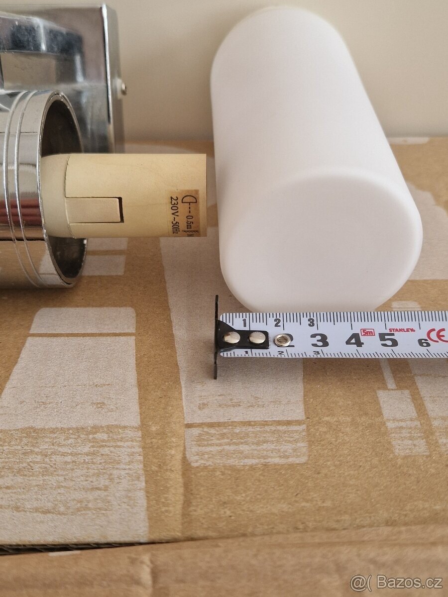 Světlo na stěnu - 2