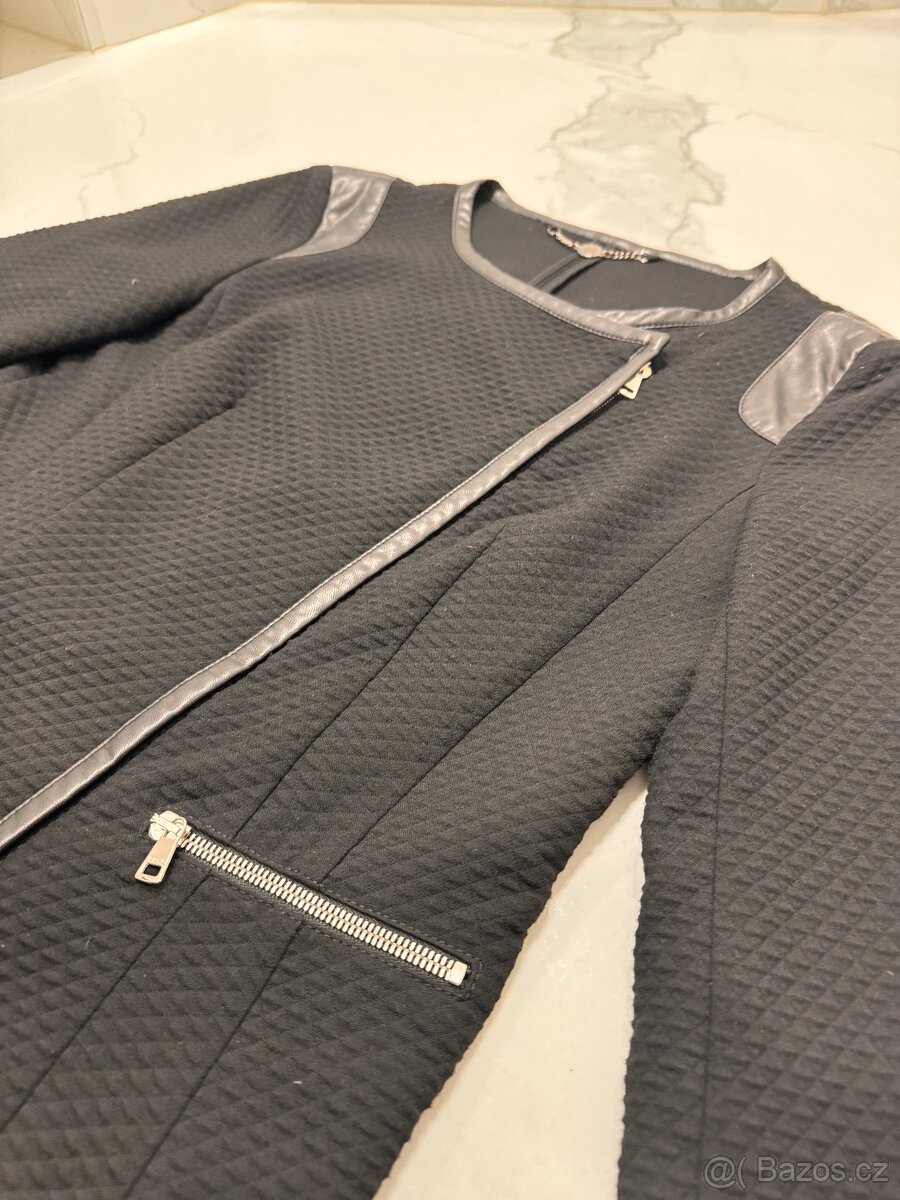 MARC CAIN bundička - 2