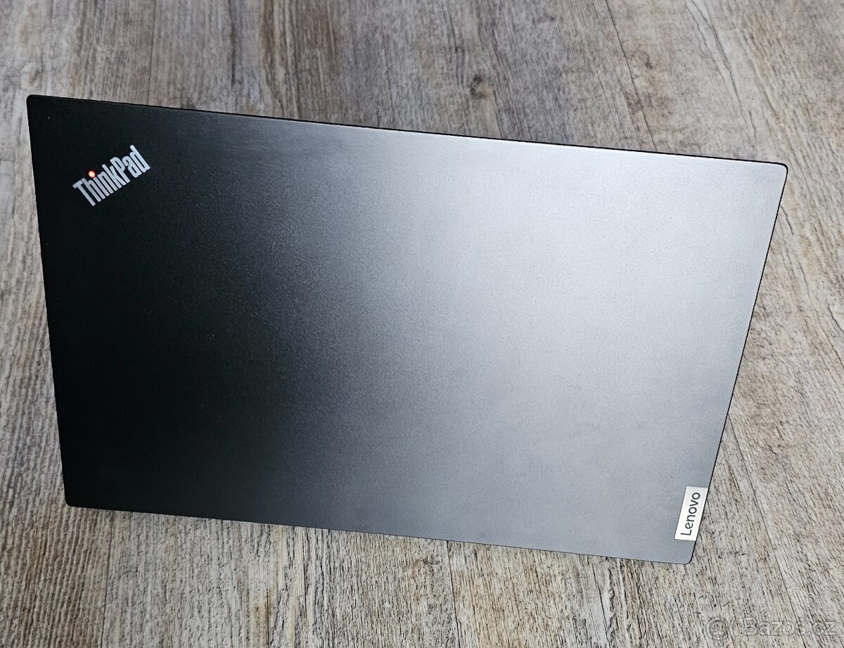 Lenova Thinkpad E15 G4 16/512 Gab - 2