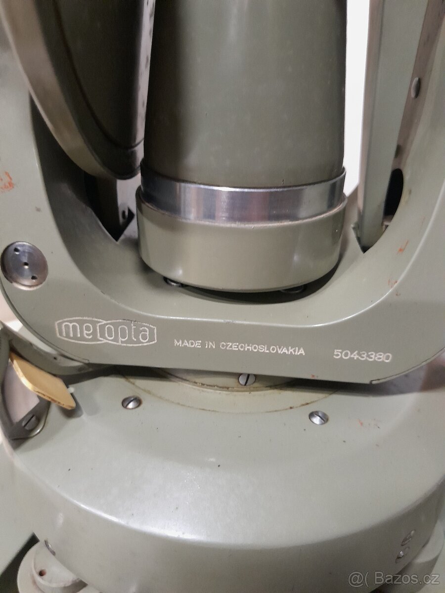 optický přístroj v geodézii Teodolit - 2