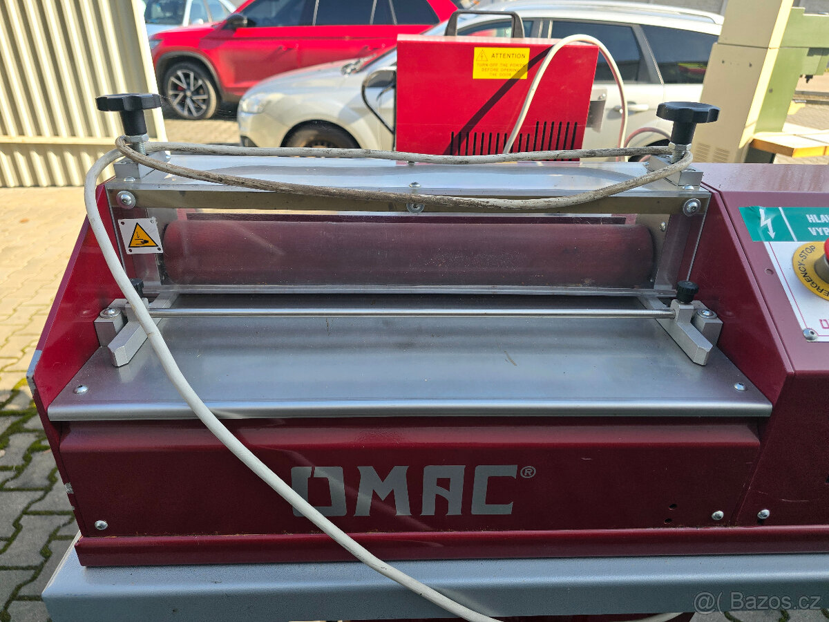 Stroj pro slepování plošných materiálů OMAC 45CV - 2