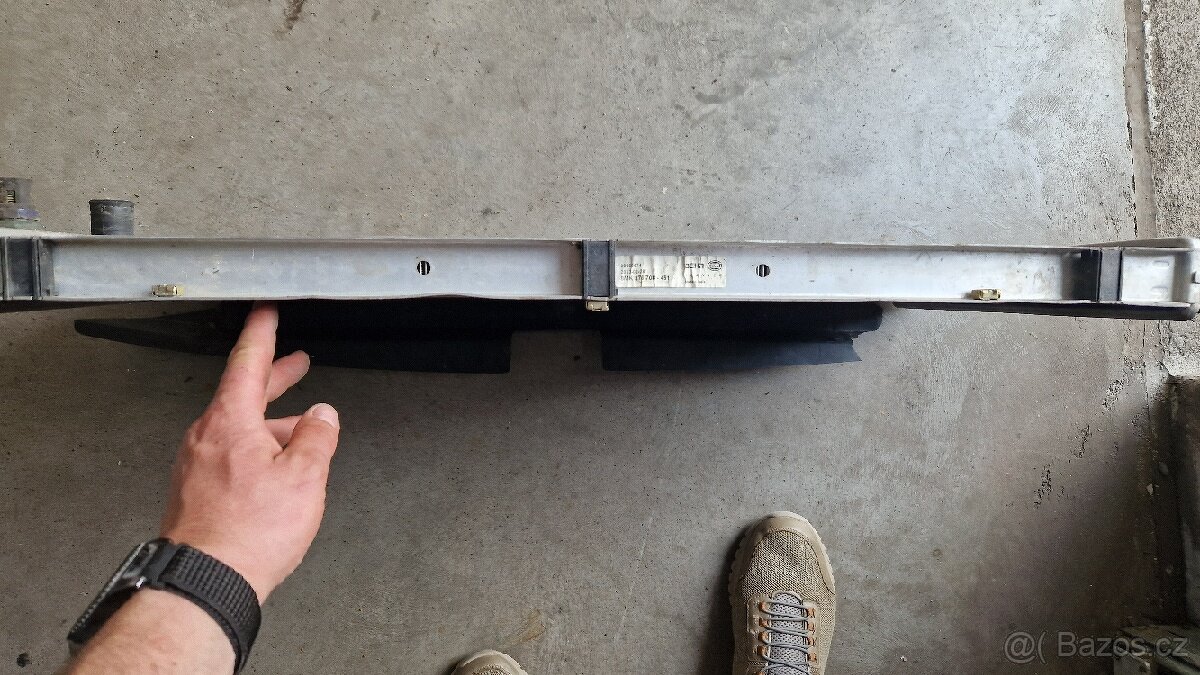 Zanovni chladič vody Renault Master 2 - 2,8 dti / 2,5 dci - 2