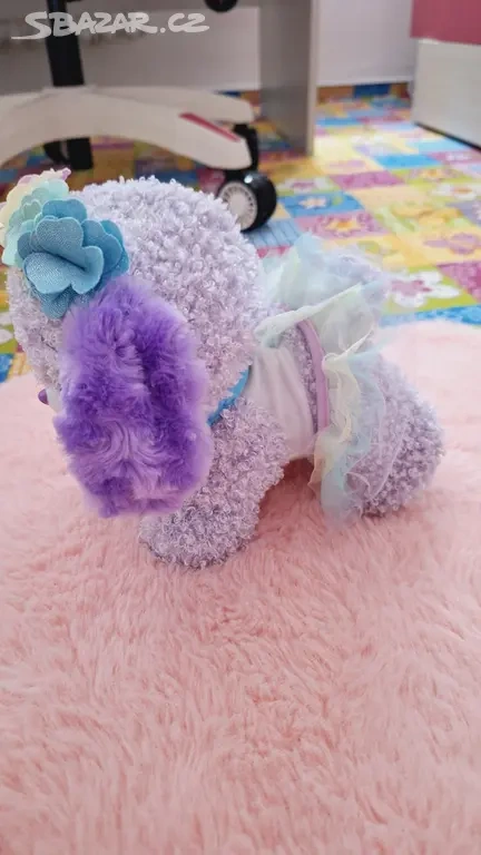 Spin Master Present Pets Interaktivní pejsek - 2