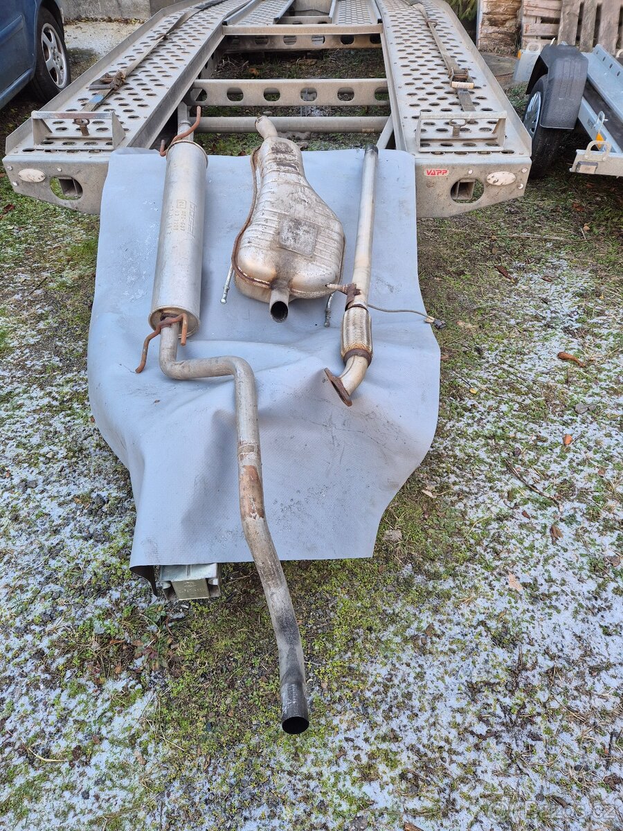výfuk Opel Zafira B 1,8i. - 2
