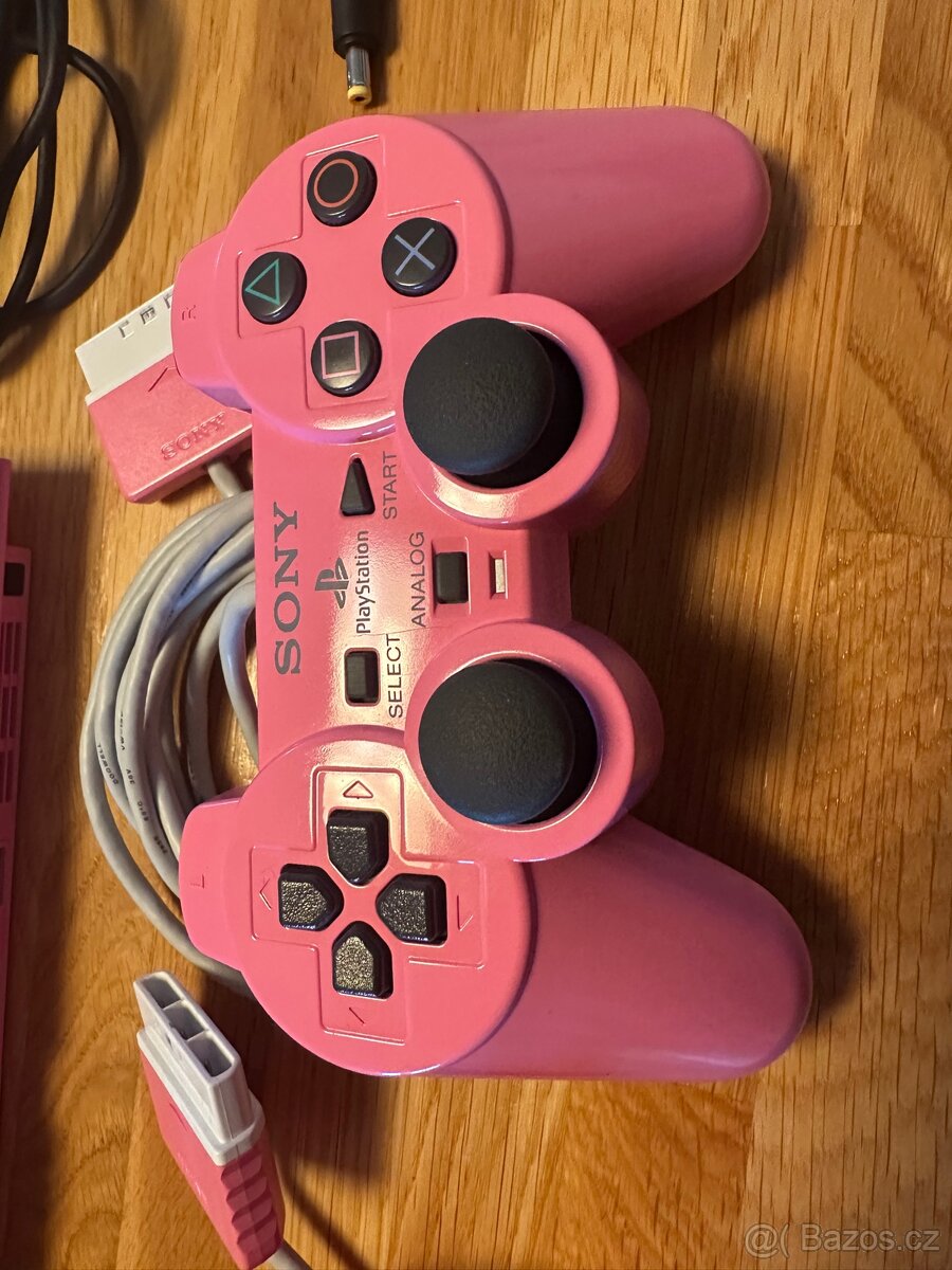 PlayStation 2 Pink - 2