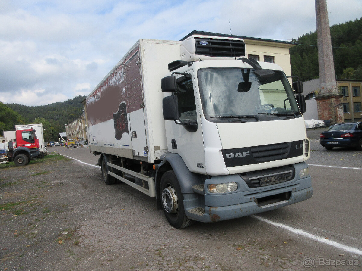 DAF LF 55.220 CARRIER XARIOS 600 HYDR. ČELO - - 2