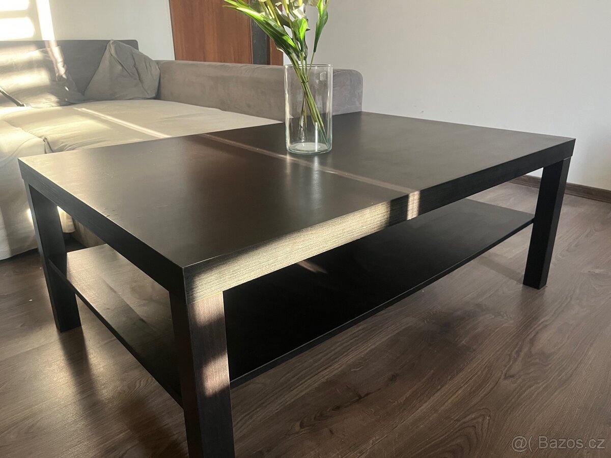 Rozkládací pohovka + kávový stolek - 2