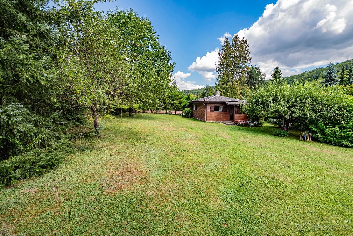 Chata k pronájmu u řeky Sázavy 30 minut z Prahy - 2