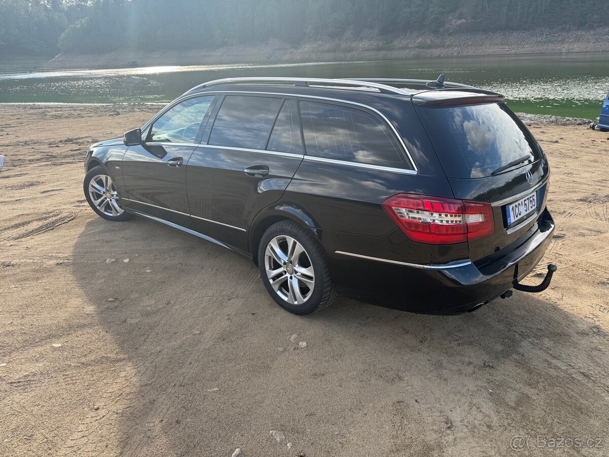 Mercedes E 350 4-matic Awantgarde - 2