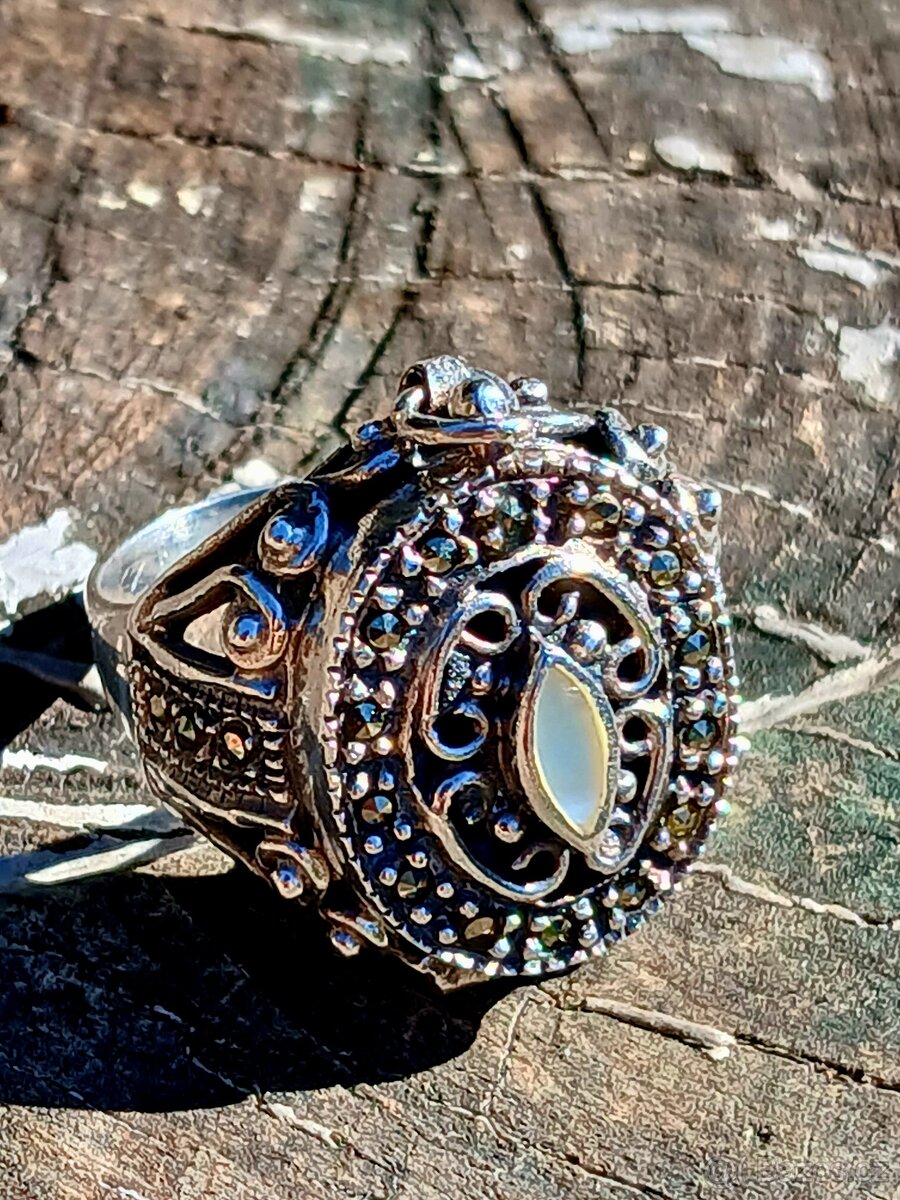 Stříbrný jedový prsten starožitný - 2