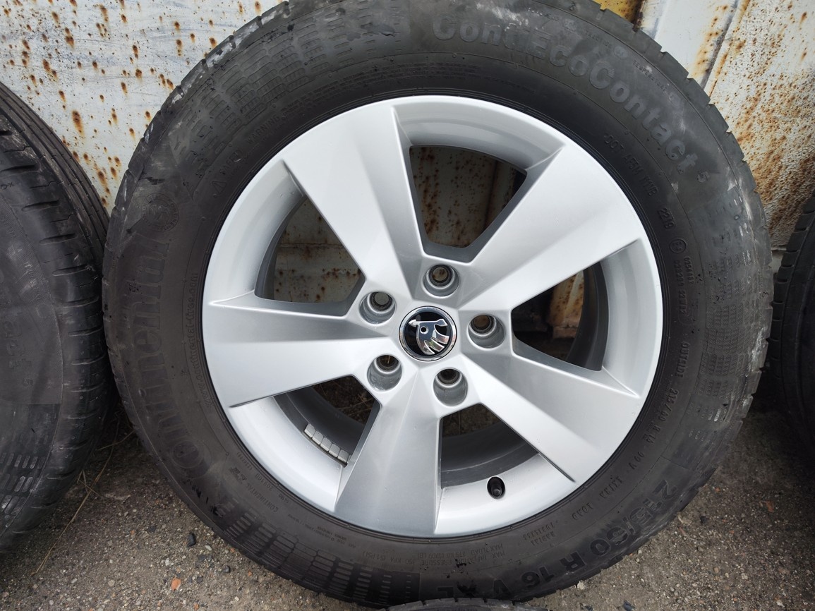 16"letní alu sada Orion 5x112 origo Škoda Superb 3 Passat 8 - 2