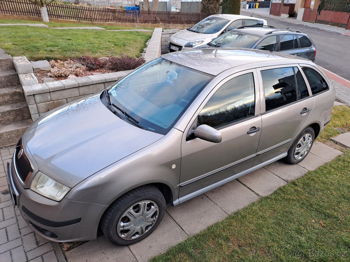 Škoda FABIA (2007) - 2