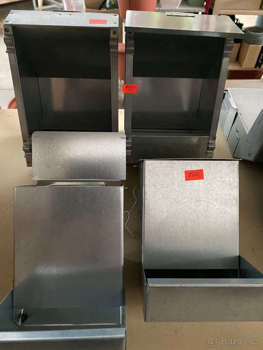 PRODÁM PLECHOVÁ KRMÍTKA - 2