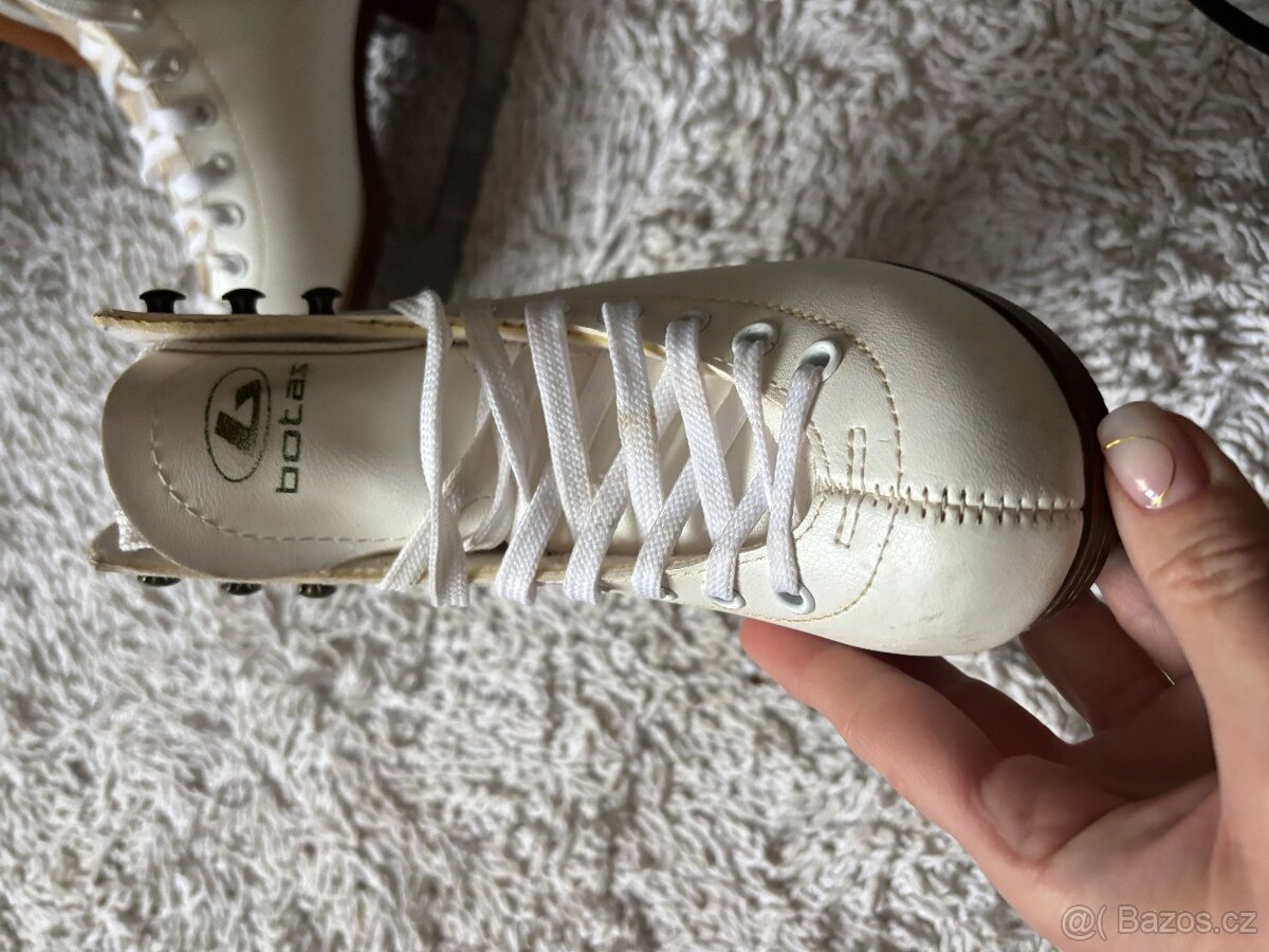 Dívčí brusle vel.31 - 2