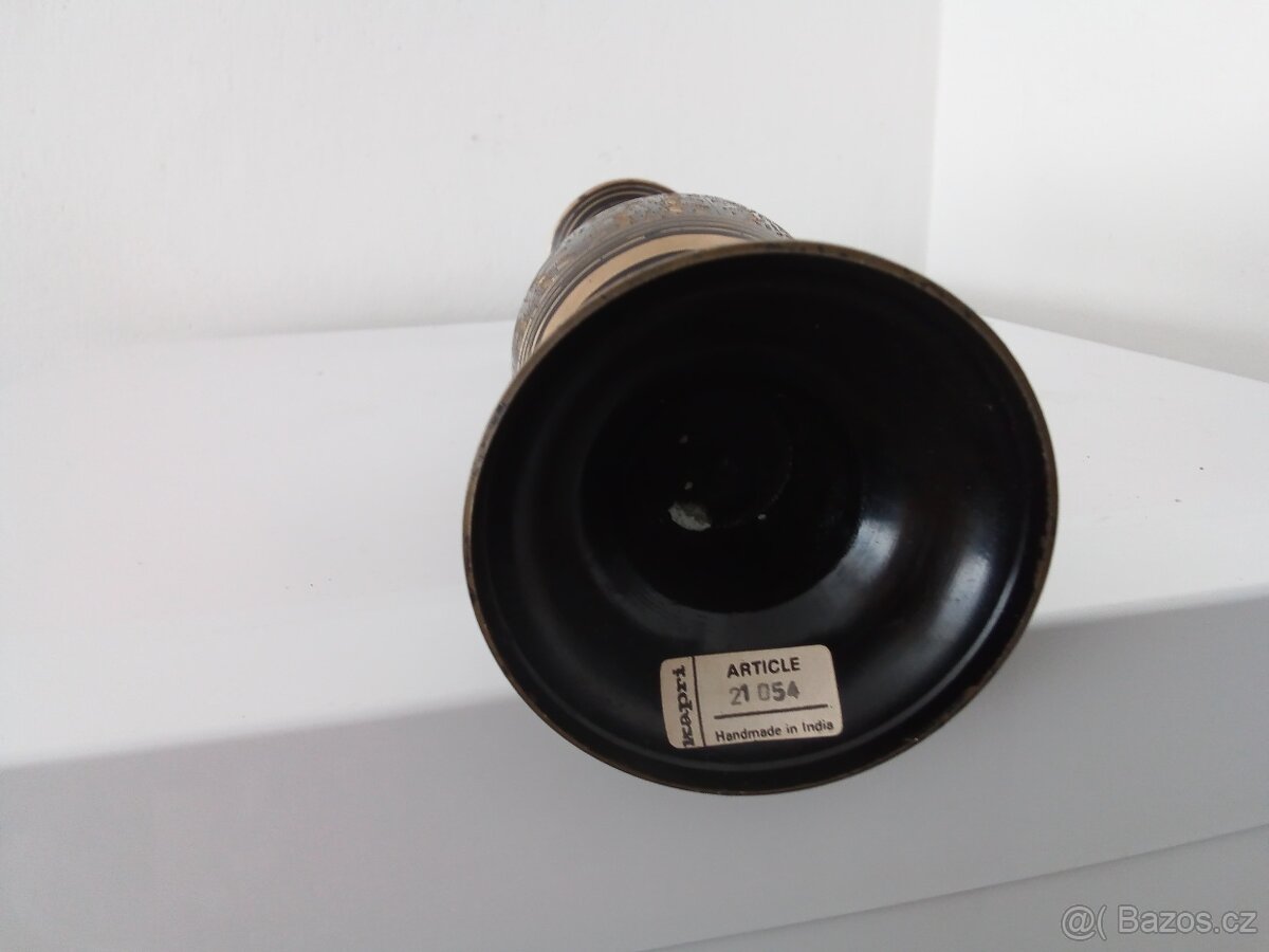 Indická, mosazná váza s dekorem - 2