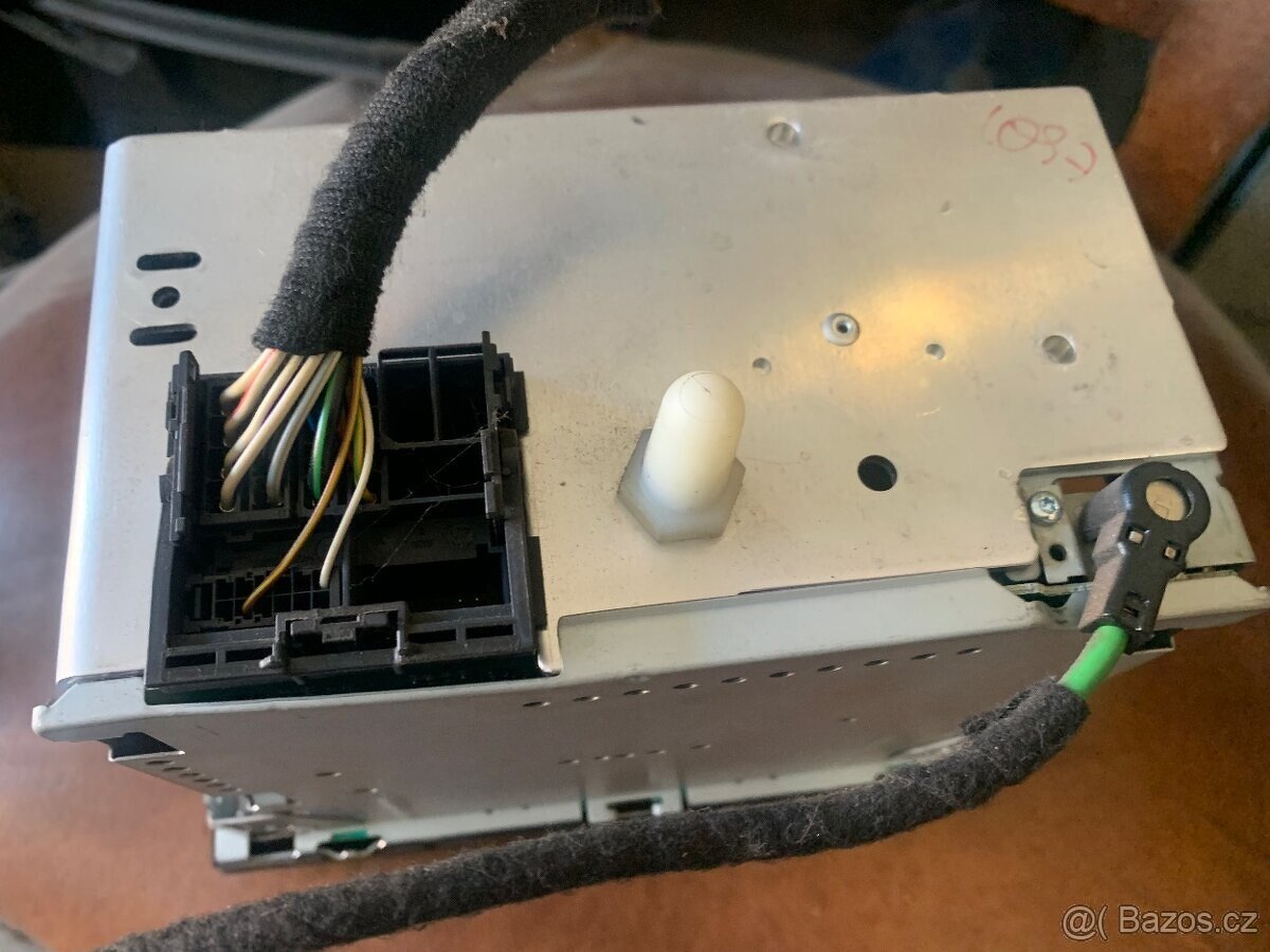 FORD Originál Autorádio včetně kodu - 2