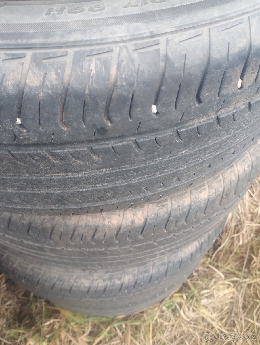 Zimní pneu 255/55r19 - 2