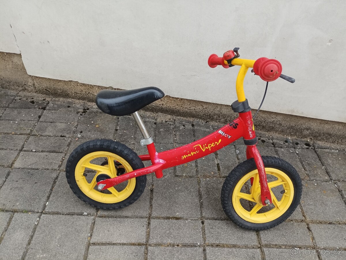 Dětské kolo asi 10" nebo 12" odrážedlo - 2