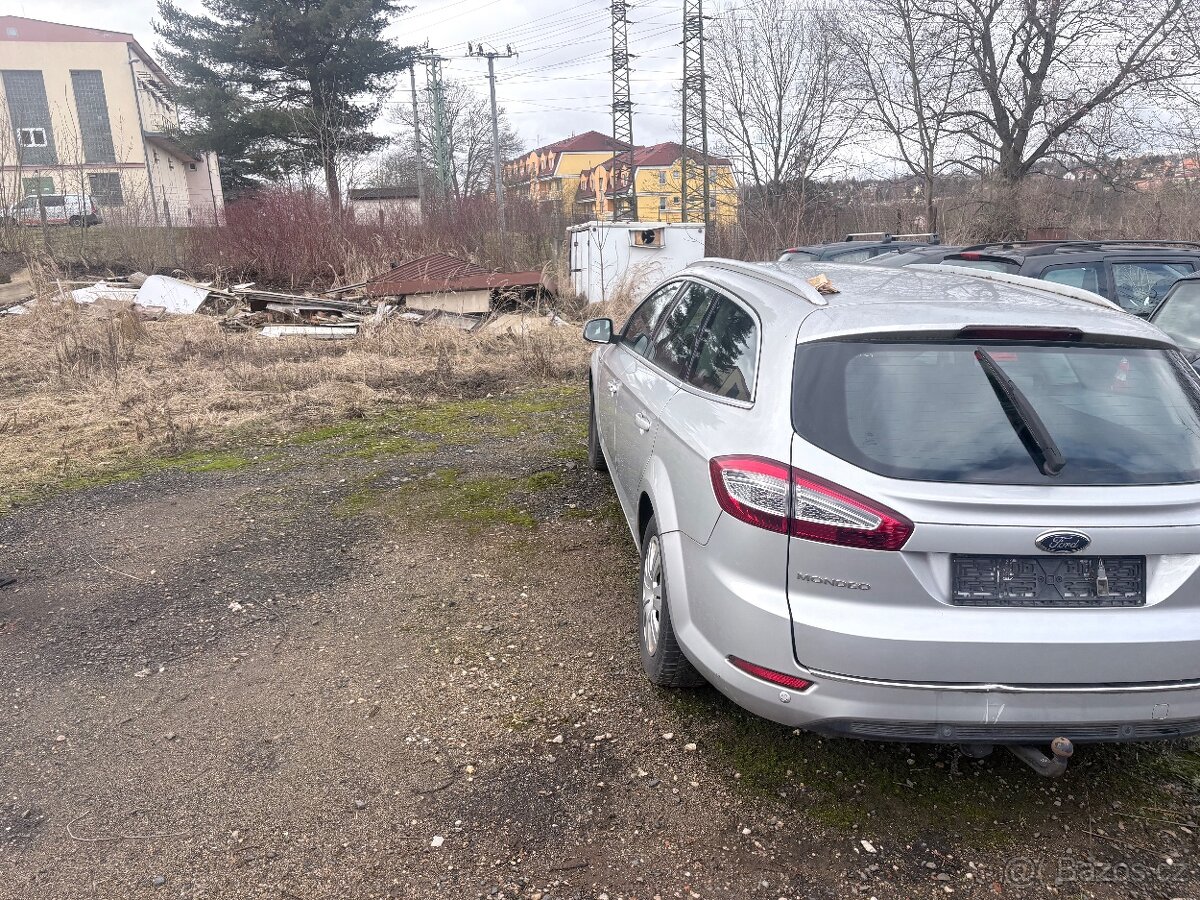 Prodám Mondeo závada převodovky - 2