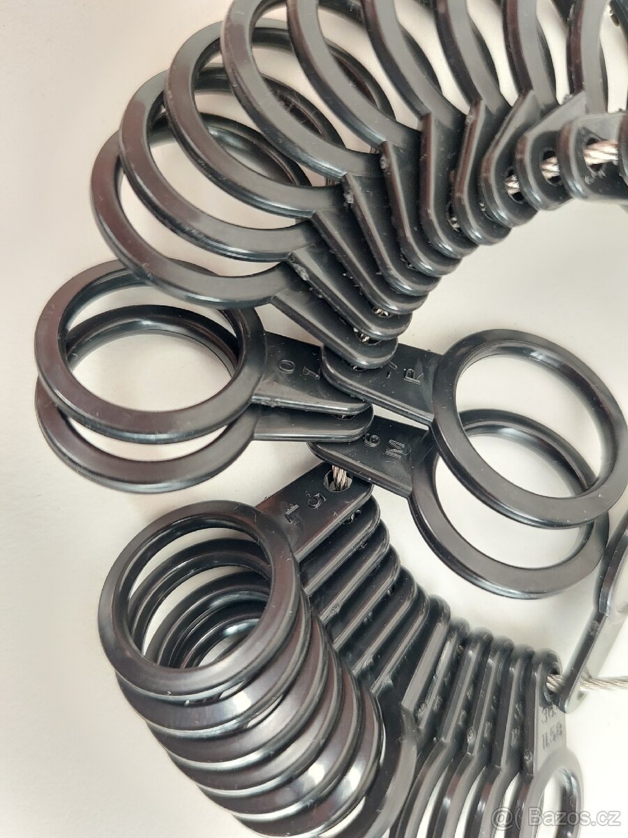 Měřič velikosti prstenu - 2