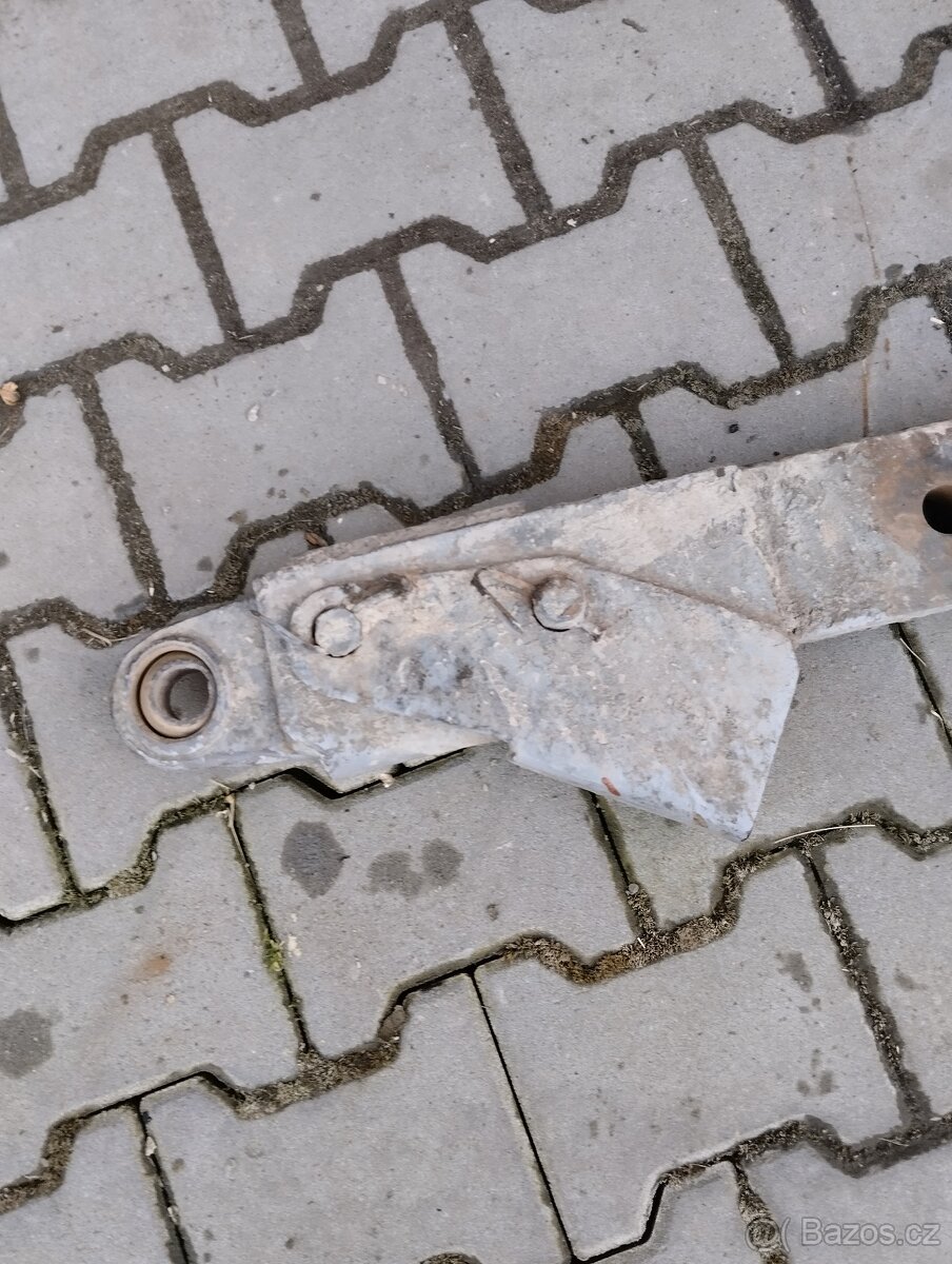 Rameno hydrauliky - 2