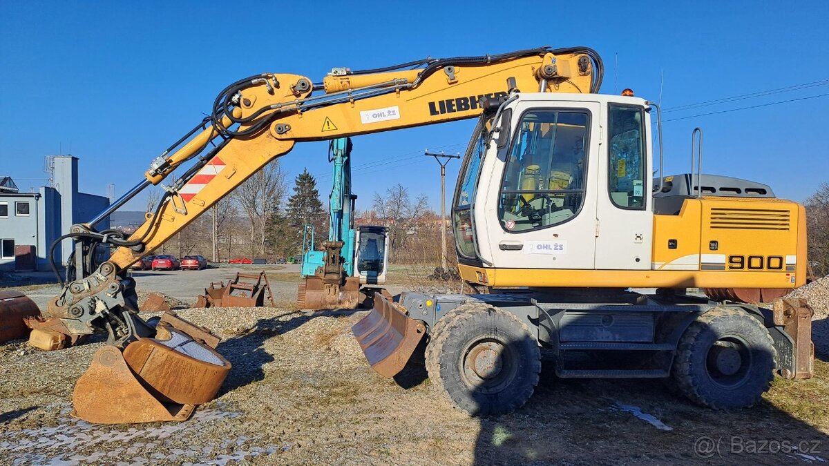Liebherr A900 C Litronic-kolové rypadlo - 2