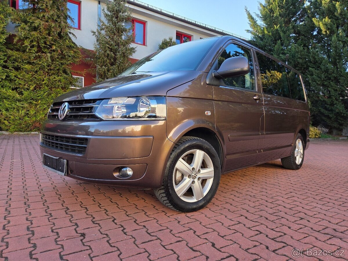 Multivan T5 2.0TDI 103kW Team 4x4,nav,šíbr,serviska,Dynaudio - 2