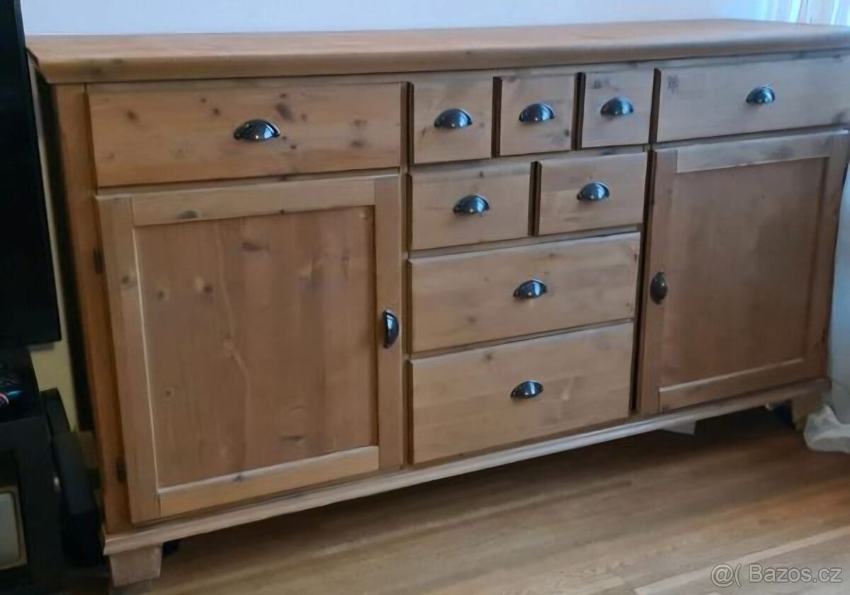 Příborník - komoda masiv - 2