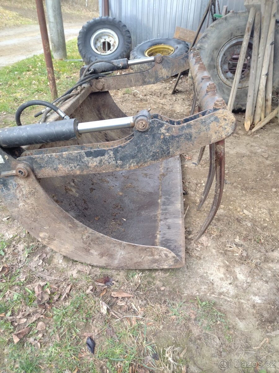 Lopata s přidržovačem - 2