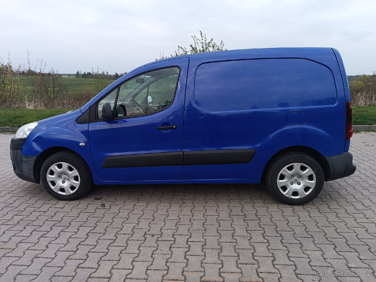Peugeot Partner 1.6 nafta r.2013 - 2