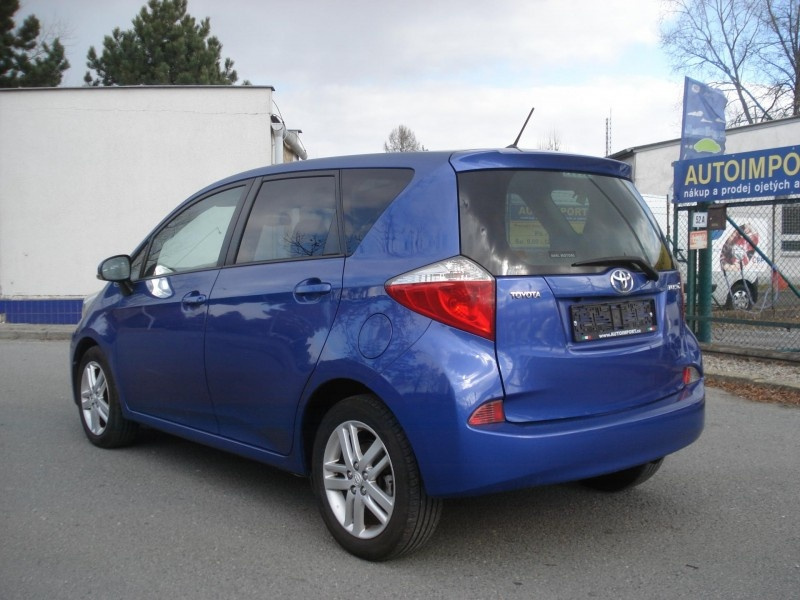 Toyota Verso S 1.4 D-4D PANORAMA - 2