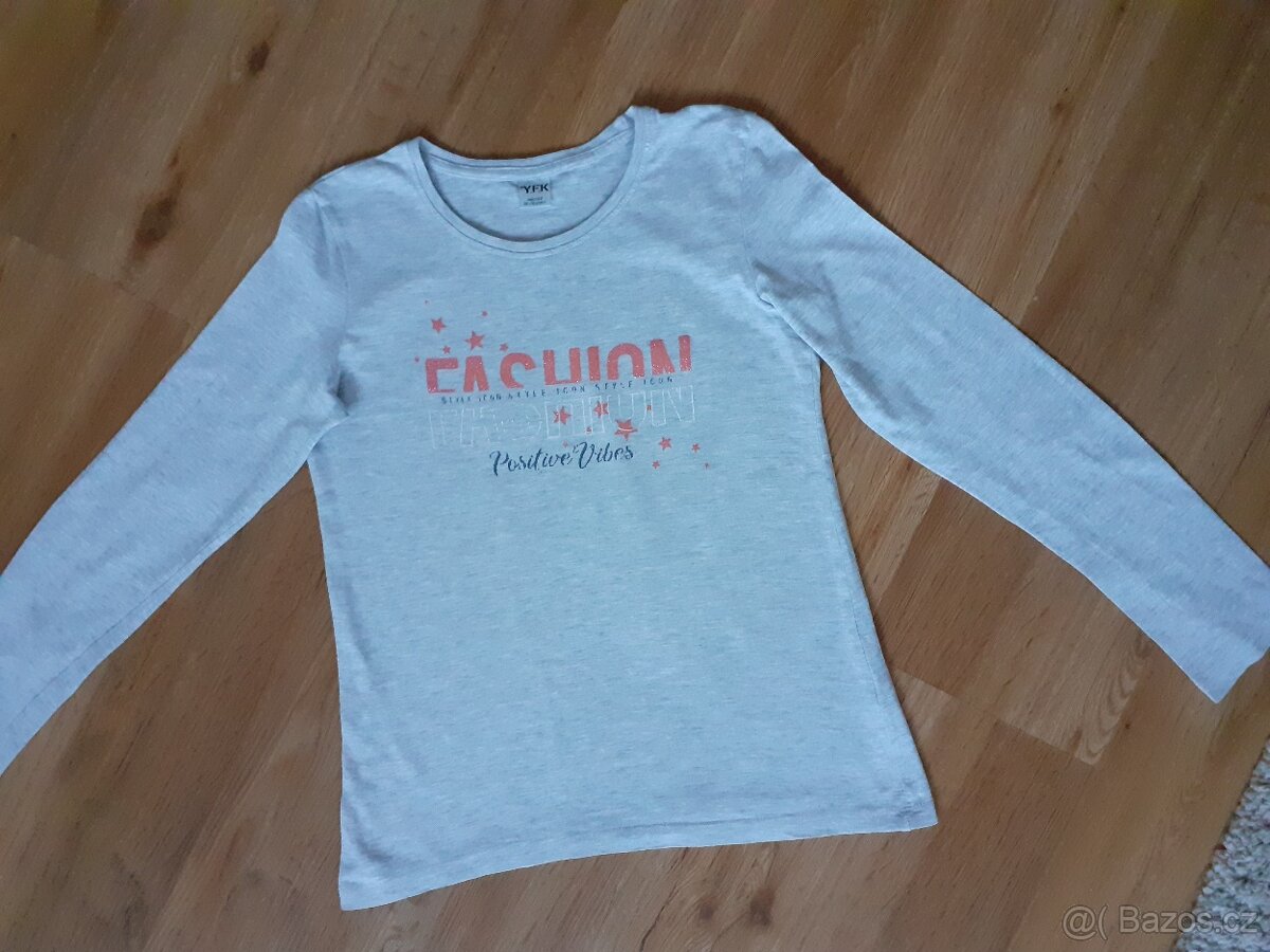 Dívčí bavlněná trička 146/152 - 2