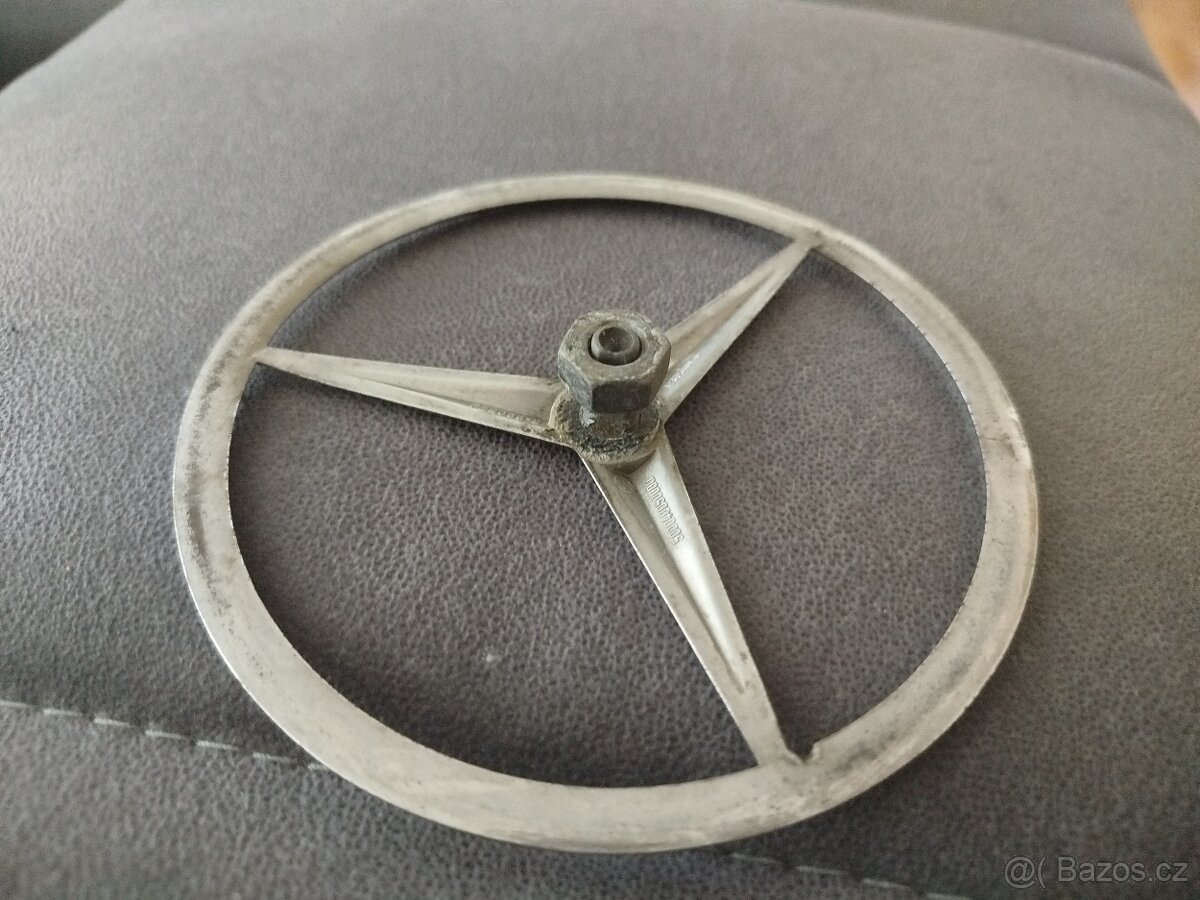 Mercedes - 2