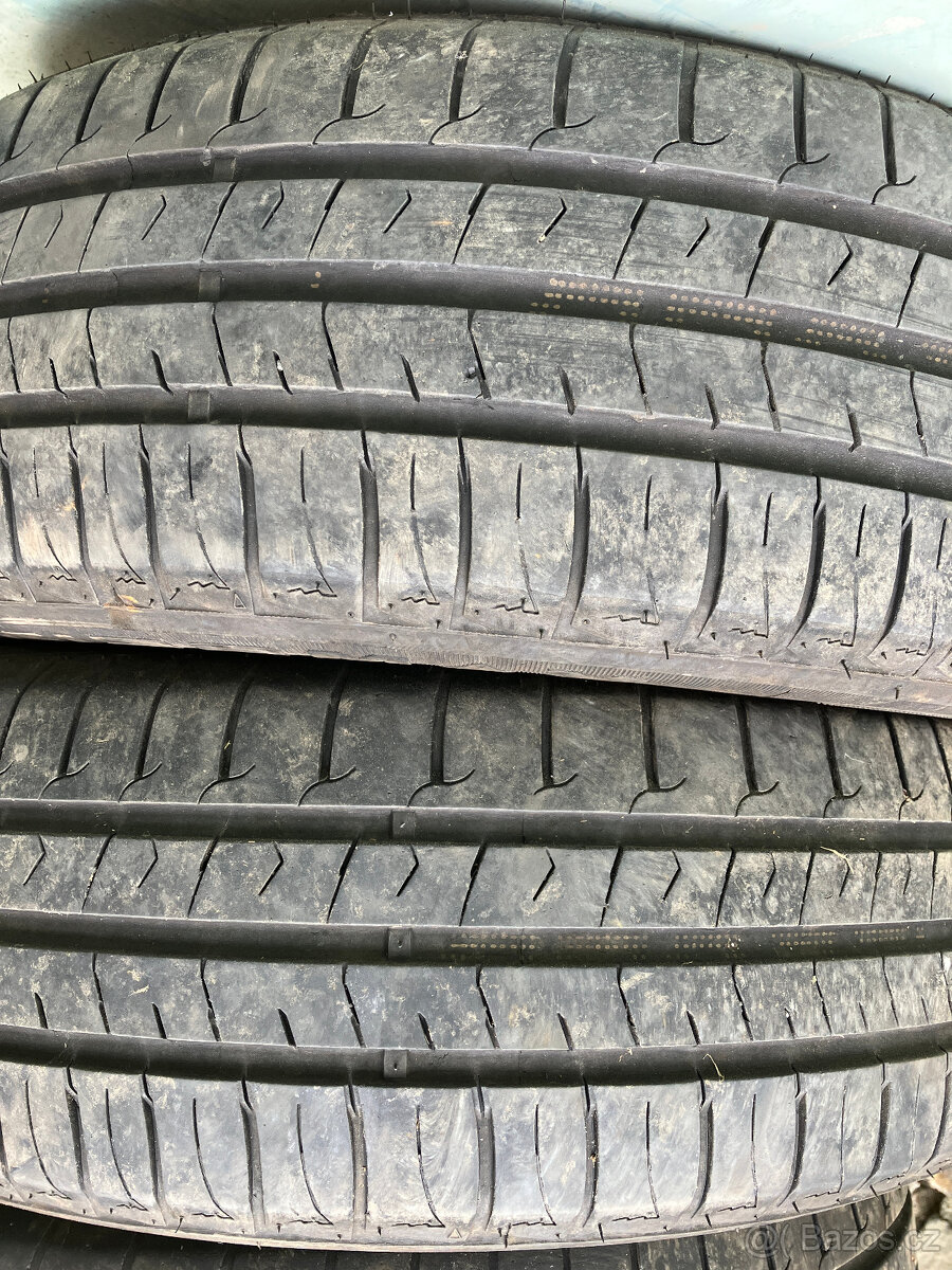 Letní pneu Firemax 185/65/15 - 2