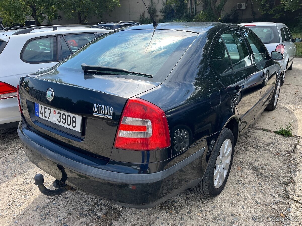 6 RYCHLOSTÍ,KLIMATRONIC,ŠKODA OCTAVIA 2,2.0TDI 103 kw - 2