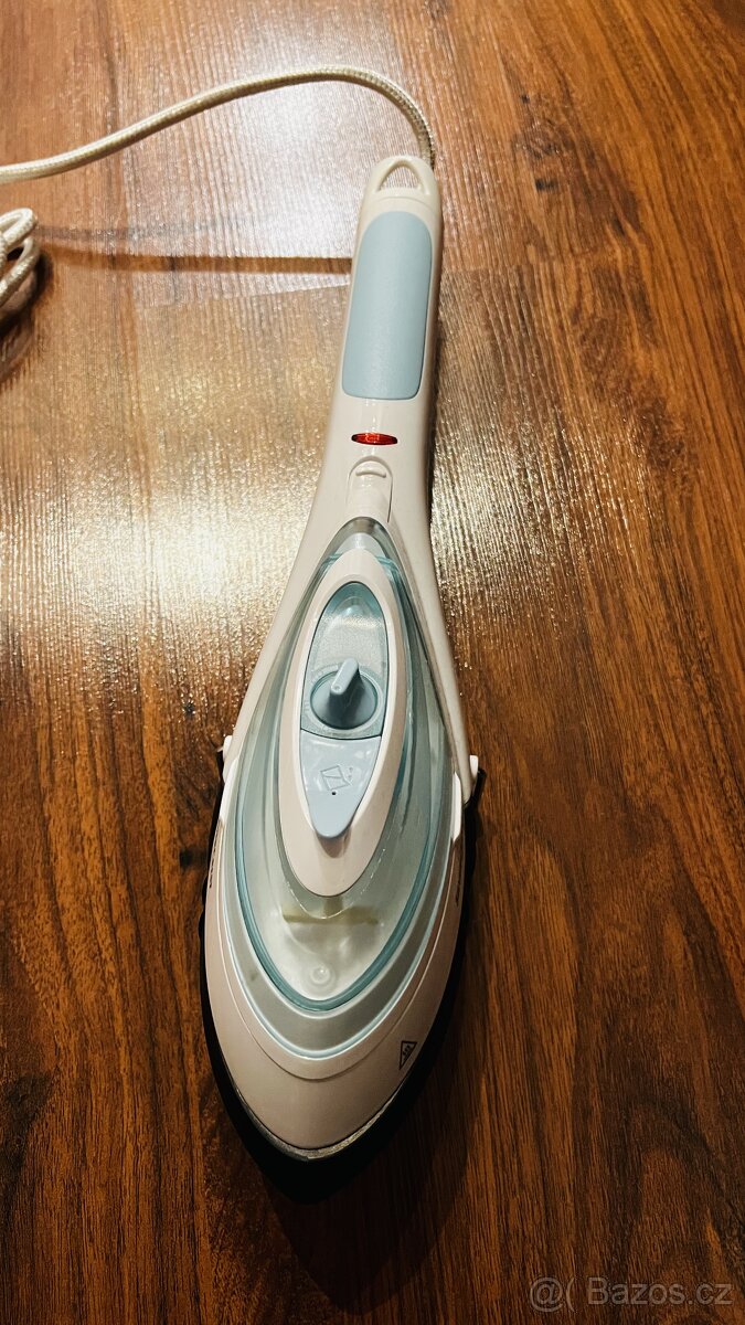 Nový, napařovací kartáč na oblečení 4 v 1 - 2