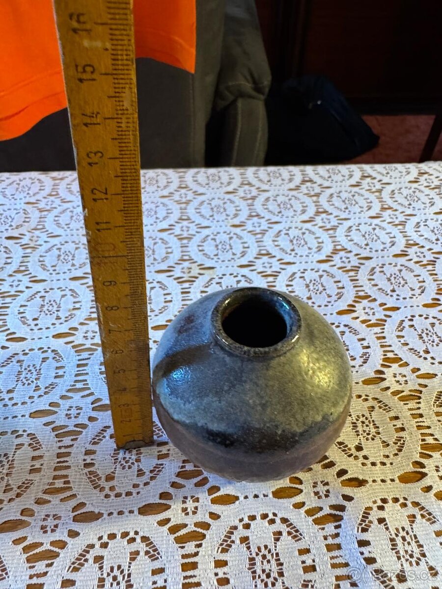 Designová keramická váza tvaru "koule" - 2