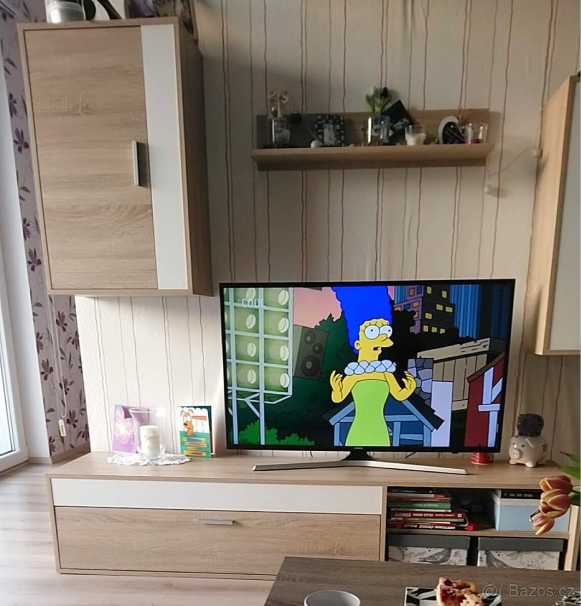 Skříňky - obývací stěna - 2