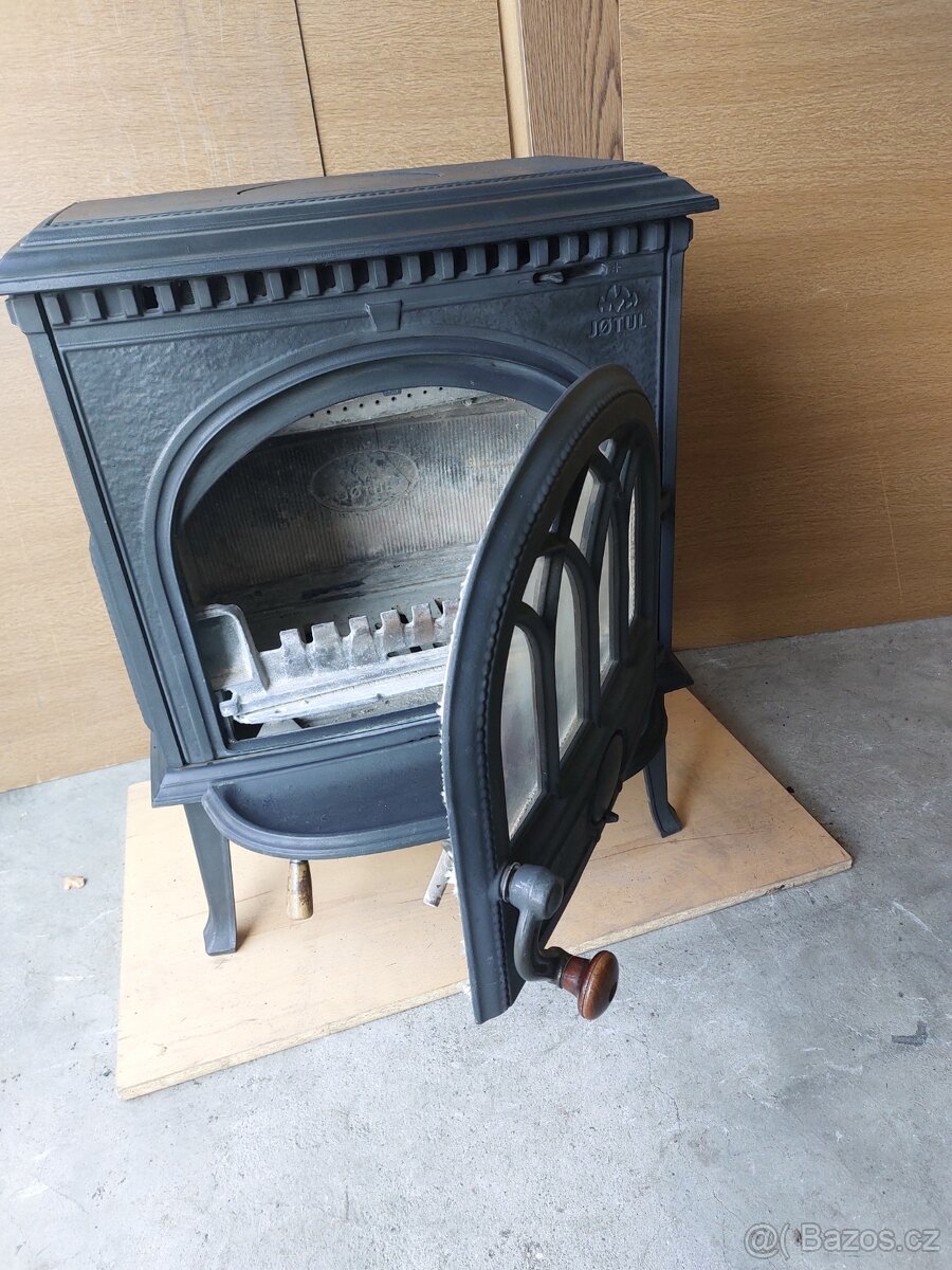 Krbová kamna Jotul F3CB - 2