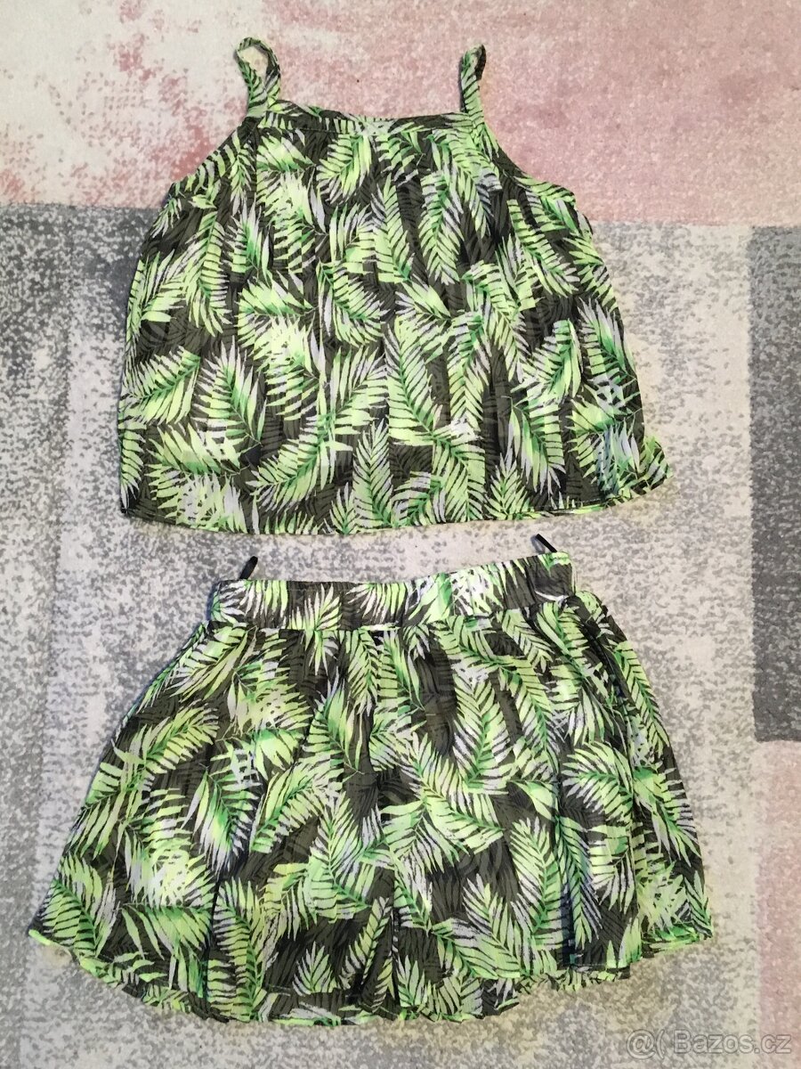Letní dívčí set C&A, vel. 128 a 146 - 2