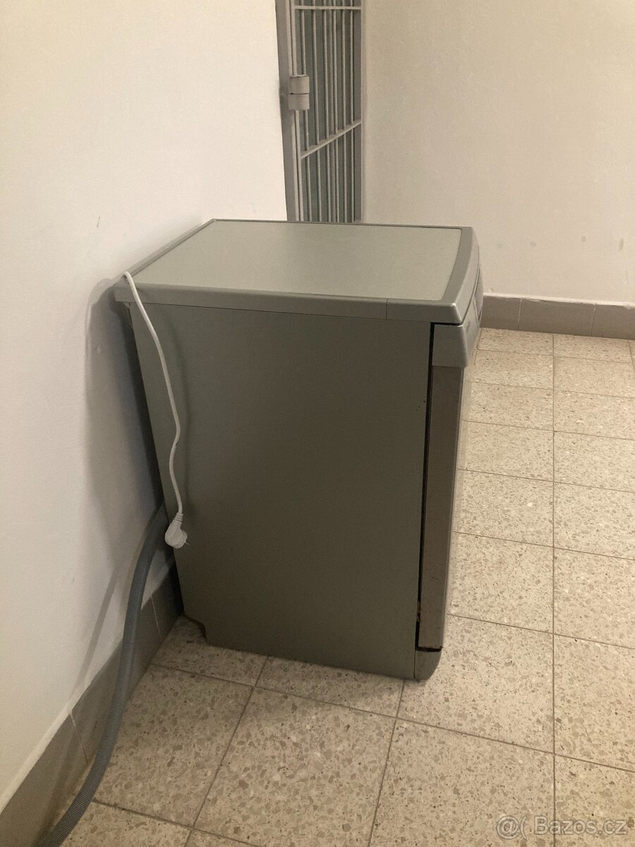 Myčka: AMICA zwm 427 iec za odvoz - 2