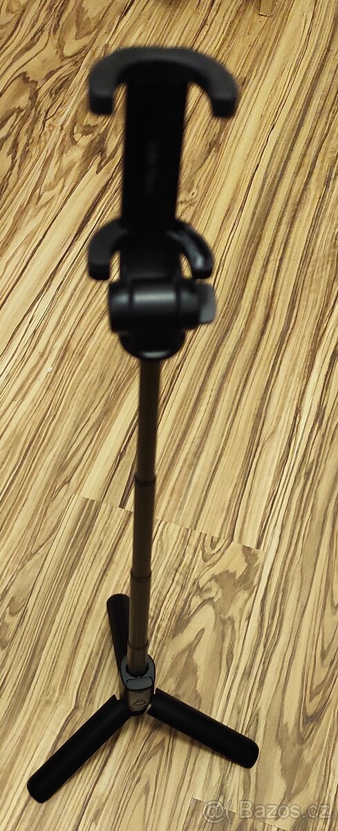 Selfie tyč Tripod 3-in-1 s dálkovým ovládáním - 2
