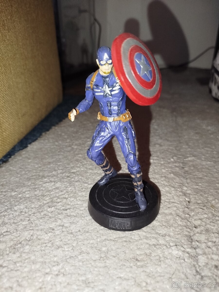 Figurka Kapitán Amerika - 2