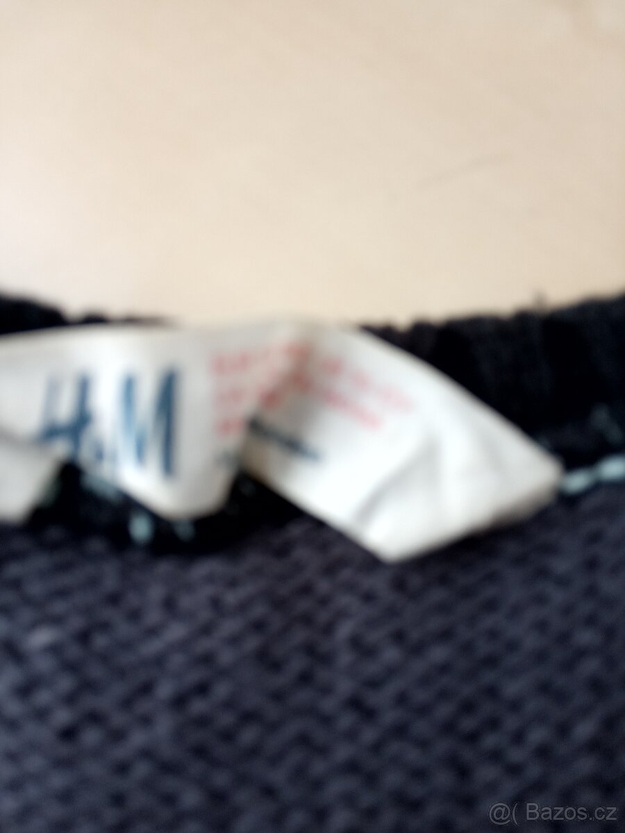 Svetr zn. H&M - 2