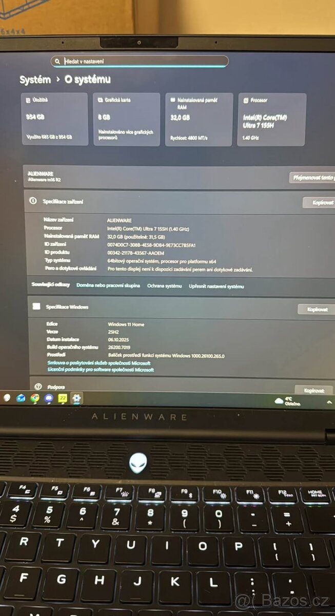 Herní notebook Dell Alienware M16R2 - 2