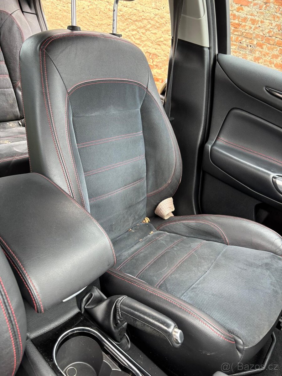 Díly Ford Mondeo rok 2012 2,0i - 2