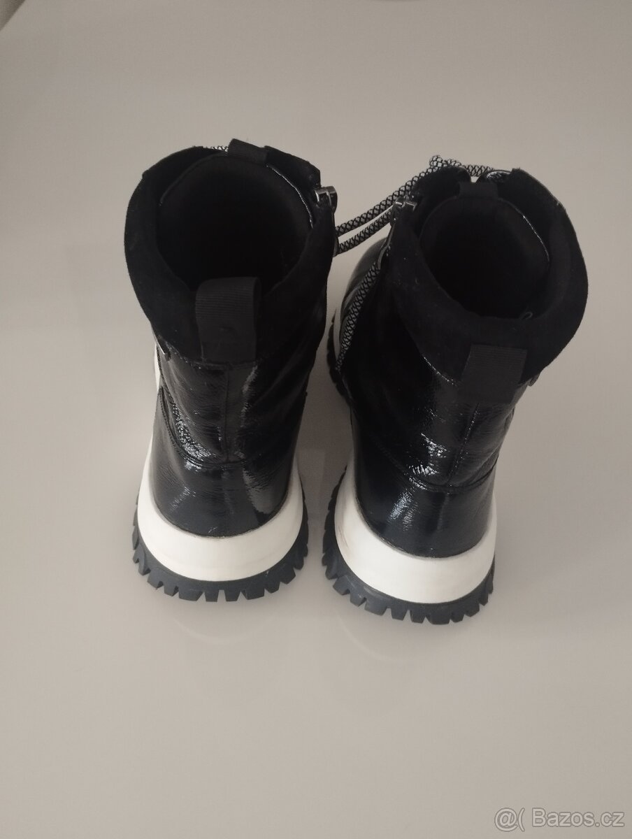 Zimní kotníkové boty dámské - 2