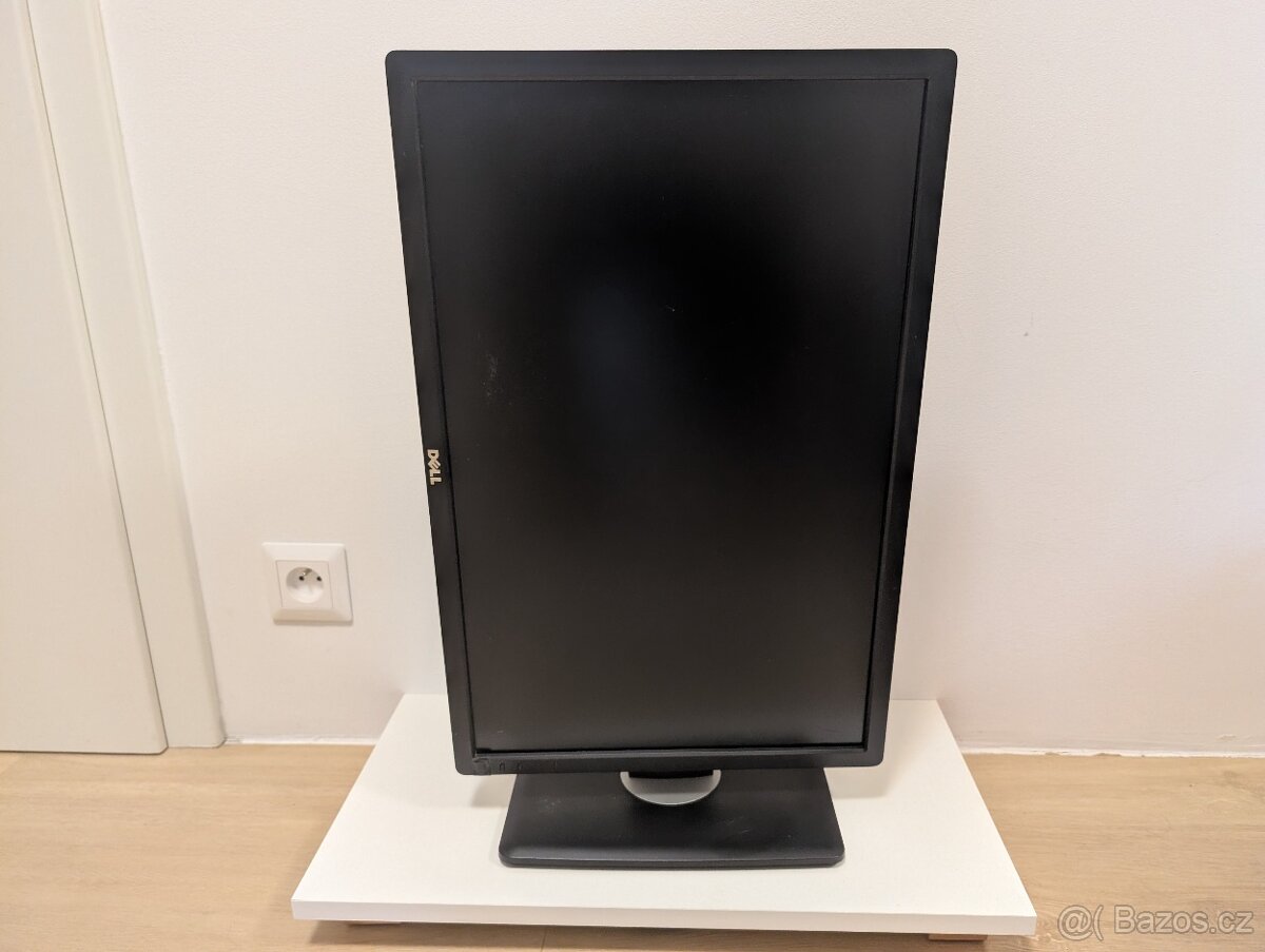 24" Dell UltraSharp U2412M - 2