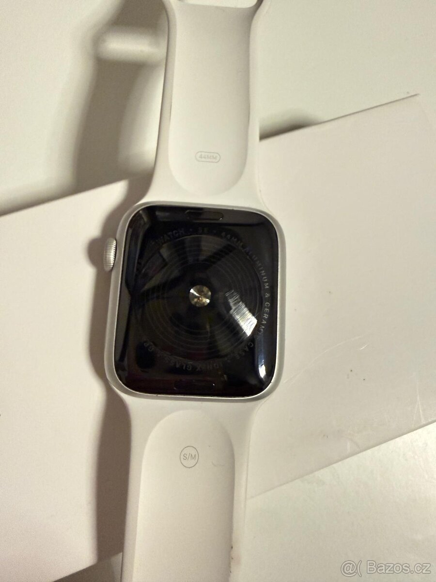 apple watch SE 2 44mm - 2