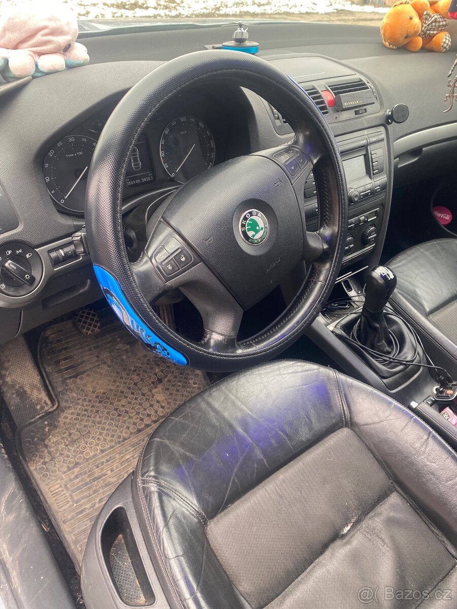 Škoda Octavia 2 - 2